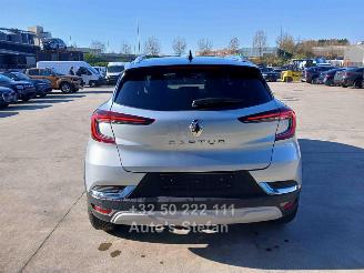 Renault Captur  picture 4