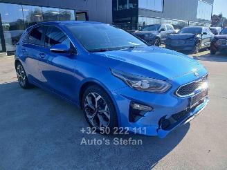 skadebil auto Kia Cee d  2019/12