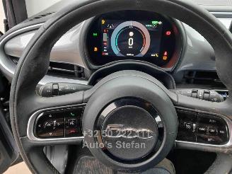 Fiat 500 E ICON picture 6