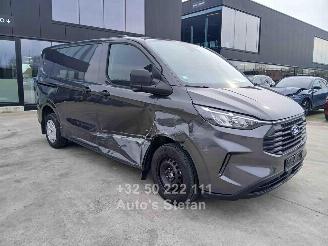 Damaged car Ford Transit CUSTOM 2025/1