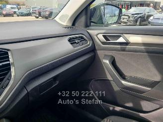 Volkswagen T-Roc STYLE picture 17
