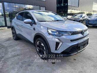 krockskadad bil auto Renault Captur TECHNO 2025/6