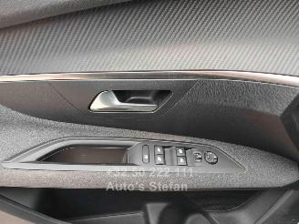Peugeot 3008 STYLE picture 14
