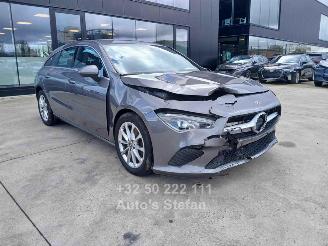 Vaurioauto  passenger cars Mercedes Cla-klasse 180 SHOOTING BRAKE 2023/1