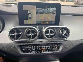 Mercedes X 350 4-MATIC picture 12