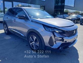 skadebil auto Peugeot 3008 ALLURE 2022/5