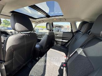 Suzuki Vitara GLX picture 8