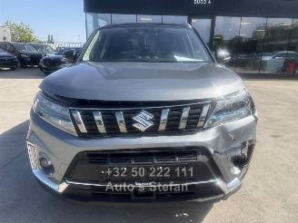Suzuki Vitara GLX picture 2