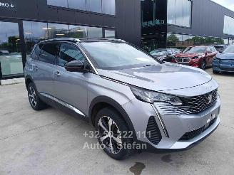Auto incidentate Peugeot 5008 ALLURE 2023/6