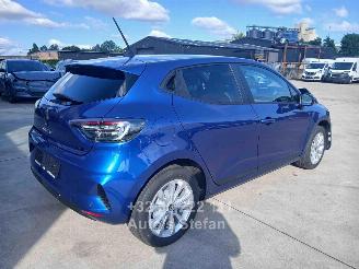 Renault Clio E-TECH HYBRIDE picture 7
