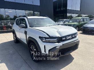 Damaged car Dacia Duster EXPRESSION 2025/4