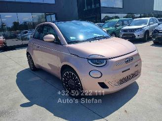 krockskadad bil auto Fiat 500 E LA PRIMA 2022/6