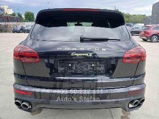 Porsche Cayenne S E-HYBRID picture 5