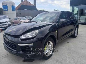 Porsche Cayenne S E-HYBRID picture 3