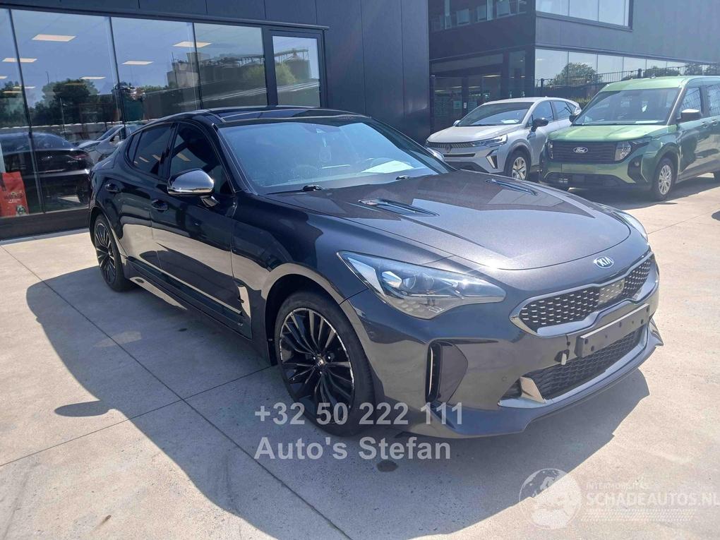 Kia Stinger GT LINE