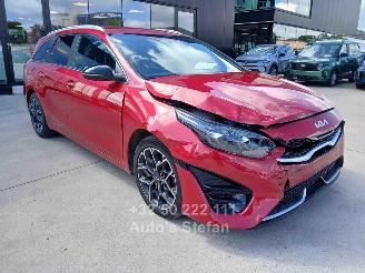 Voiture accidenté Kia Cee d  2024/6