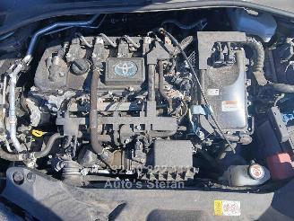 Toyota C-HR  picture 24