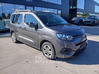 skadebil auto Toyota ProAce CITY 2020/11