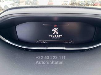 Peugeot 5008 GT picture 8