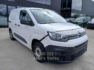 krockskadad bil auto Citroën Berlingo  2021/5