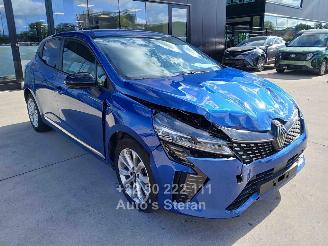 uszkodzony samochody osobowe Renault Clio V EVOLUTION 2025/2