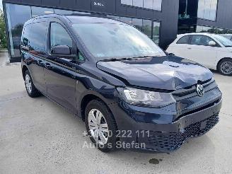 uszkodzony samochody osobowe Volkswagen Caddy  2024/2