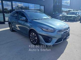 Coche accidentado Kia Cee d  2024/4