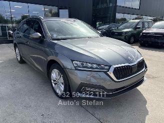 skadebil auto Skoda Octavia AMBITION 2024/4
