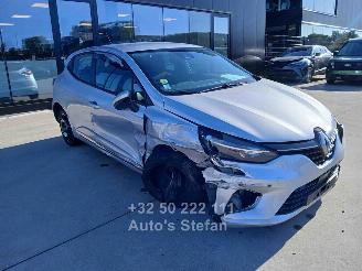 skadebil auto Renault Clio  2022/7