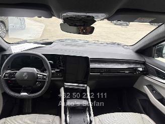 Renault Espace VI ICONIC E-TECH HYBRID picture 23