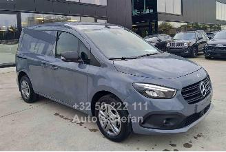 krockskadad bil auto Mercedes Citan 112 CDI 2026/6
