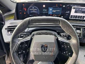 Peugeot 3008 HYBRID 136 GT picture 21