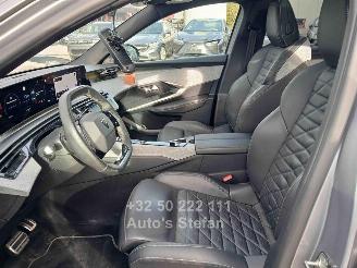 Peugeot 3008 HYBRID 136 GT picture 18