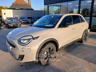 Fiat 600 HYBRID LA PRIMA picture 3