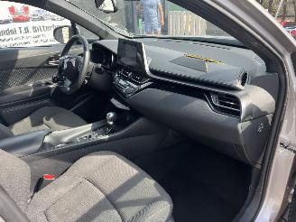Toyota C-HR 1.8 Hybrid E-CVT Busine picture 12