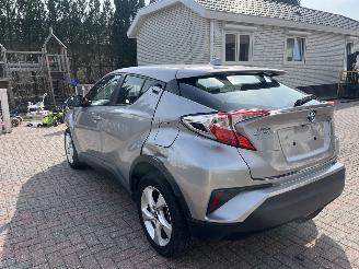 Toyota C-HR 1.8 Hybrid E-CVT Busine picture 5
