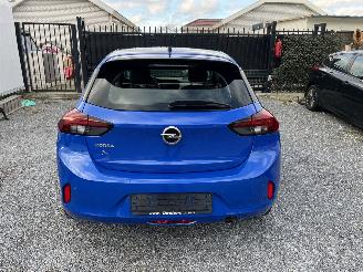 Schadeauto Opel Corsa BENZINE - AUTOMATIC 2022/2