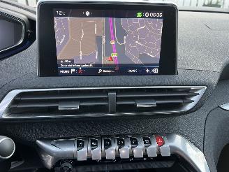 Peugeot 3008 1,2 BENZINE - AUTOMATIC - ALLURE picture 21