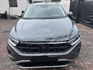 Volkswagen T-Roc BENZINE - KLIMATRONIK - LIFE picture 5