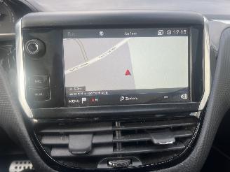 Peugeot 208 ROLAND - GARROS AUTOMATIC picture 26