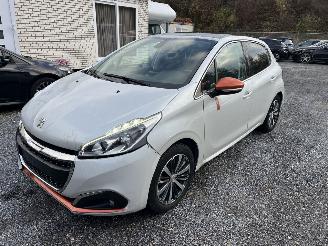 Peugeot 208 ROLAND - GARROS AUTOMATIC picture 9