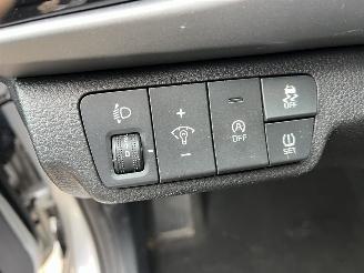 Kia Rio BENZINE - AUTOMATIC picture 17