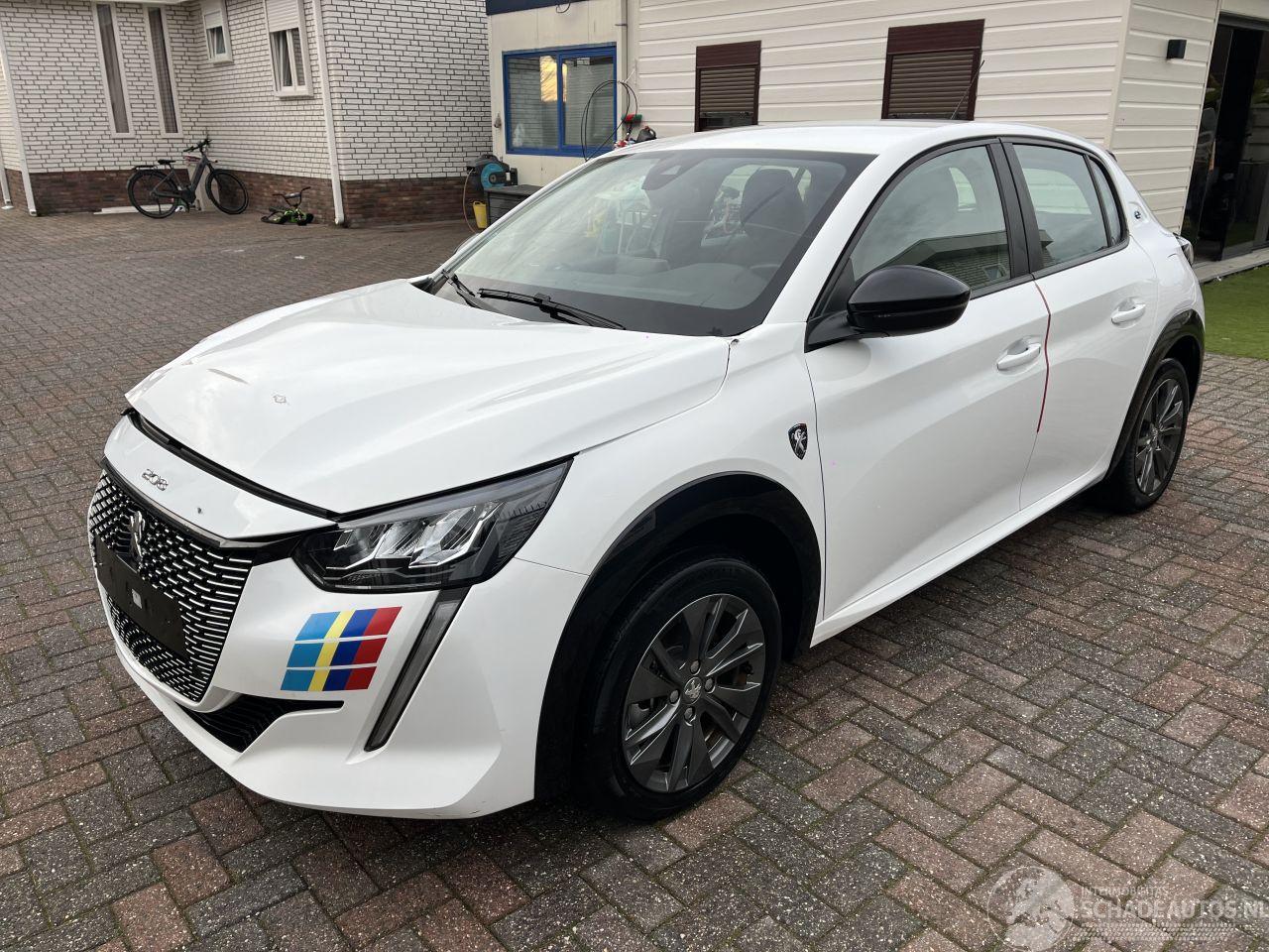 Peugeot 208 ELEKTRO  -- KLIMATRONIK