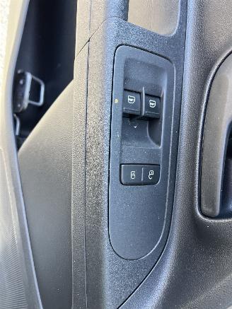 Volkswagen Up! ELEKTRO - EDETION - 17300.KM picture 23