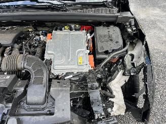 Renault Captur E-TECH FACE - LIFT - MODEL picture 12