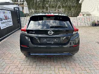 Vaurioauto  passenger cars Nissan Leaf ELEKTRO  EDETION  40KWH 2018/10