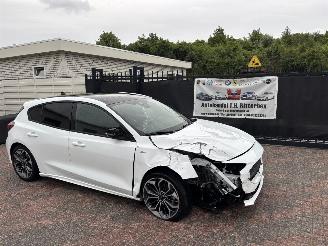 Ford Focus  picture 6