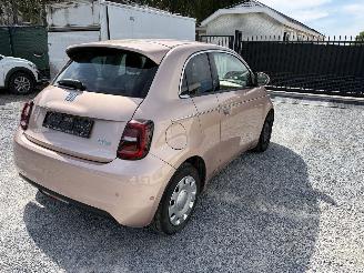 Fiat 500E 500 e 3+1 La Prima picture 2