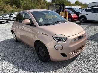 Fiat 500E 500 e 3+1 La Prima picture 6