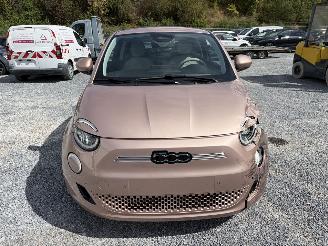 Fiat 500E 500 e 3+1 La Prima picture 8